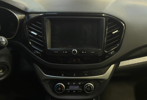 LADA Vesta SW Cross 2021 года с пробегом 95 624 км, фото 12