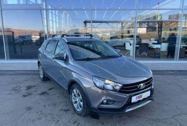 LADA Vesta SW Cross 2021 года с пробегом 95 624 км, фото 3